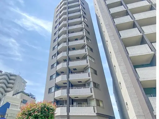 ザ・プレミアムスイート高田馬場の外観