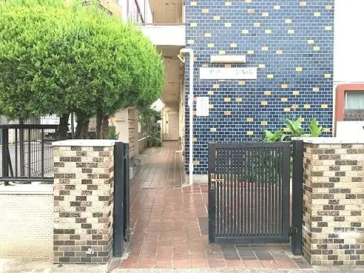 パークサイドマンション高円寺のエントランス