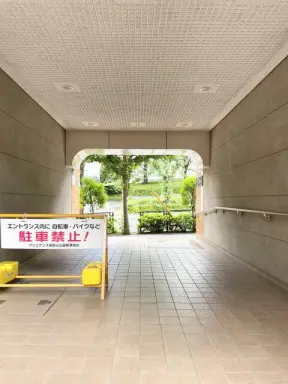 エントランス 光建ハイムブリリアンス飛鳥山公園のエントランス