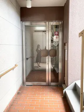 エントランス 光建ハイムブリリアンス飛鳥山公園のエントランス