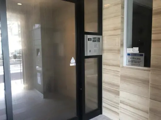 エントランス グロース北赤羽のエントランス