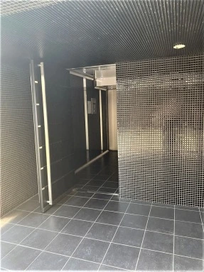 プレミアムキューブ不動前のエントランス