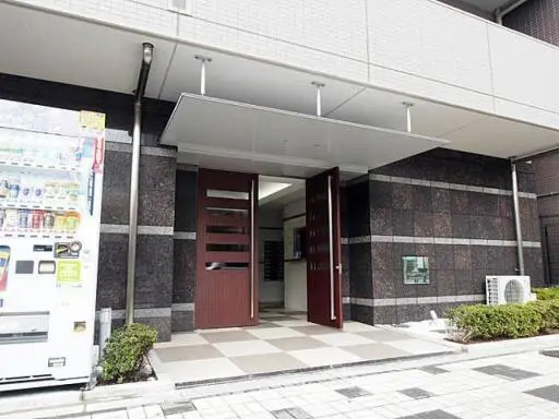 エントランス プレスタイル森下のエントランス