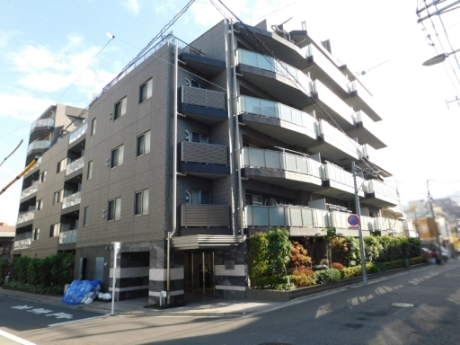 プレシス文京小石川静穏の杜の外観