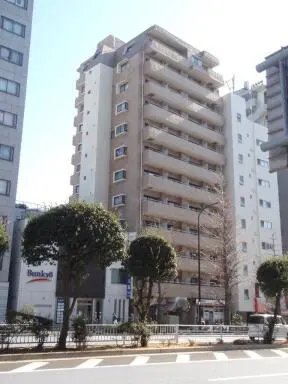 シルバープラザ白山の外観