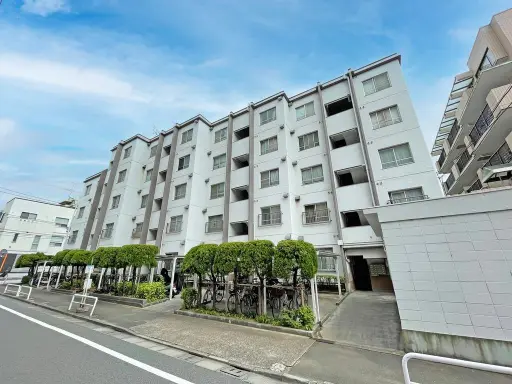 外観 三田小茂根コーポの外観