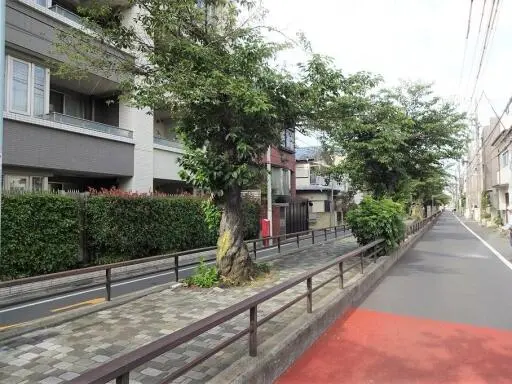 目黒本町レジデンスの周辺環境