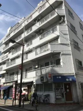 マンション池袋の外観