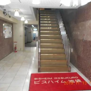 エントランス ビスハイム池袋のエントランス