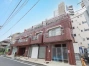 信用マンションの外観