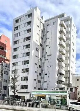 モンテベルデ六義園の外観