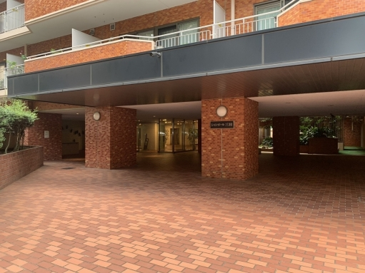 エントランス シャンボール三田のエントランス