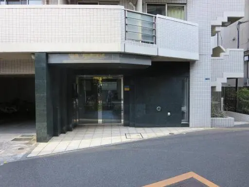 エントランス フューティバル汐留浜離宮パークサイドシティのエントランス
