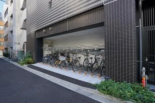 ＡＸＡＳ銀座アジールコートの駐輪場