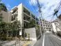 ブリリア東中野パークサイドヒルズの外観