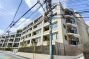 ブリリア東中野パークサイドヒルズの外観