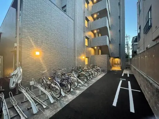 駐輪場 ルーブル蒲田南七番館の駐輪場