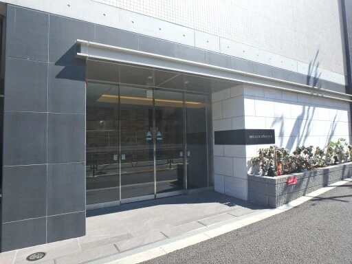 エントランス レガリス高円寺2のエントランス
