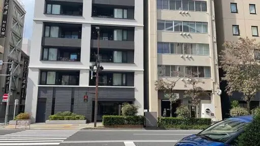 レフィール日本橋馬喰町のエントランス