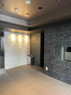 レグゼ長原のエントランス